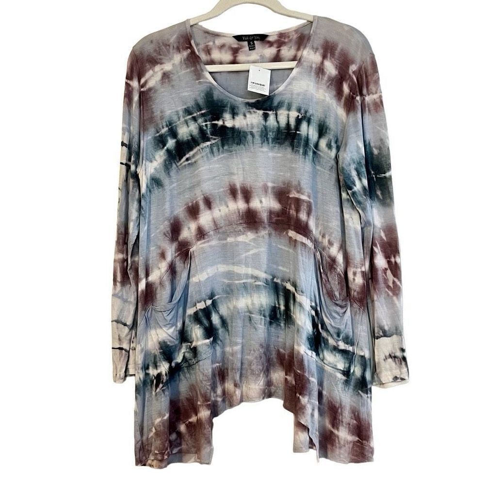 NWT Yak & Yeti Tye-Dye Shark Bite Long Sleeve Top Small